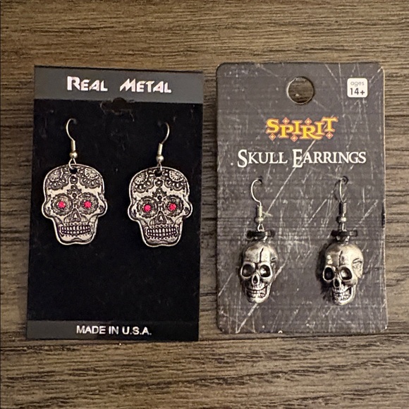 Lot of 2x [Spirit] & [Real Metal] Skull Gothic Drop Dangle Silver Earrings - Picture 4 of 12